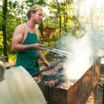 Grillen und Barbecue bei SOMMERJUNG, dem Ferienlager für Erwachsene